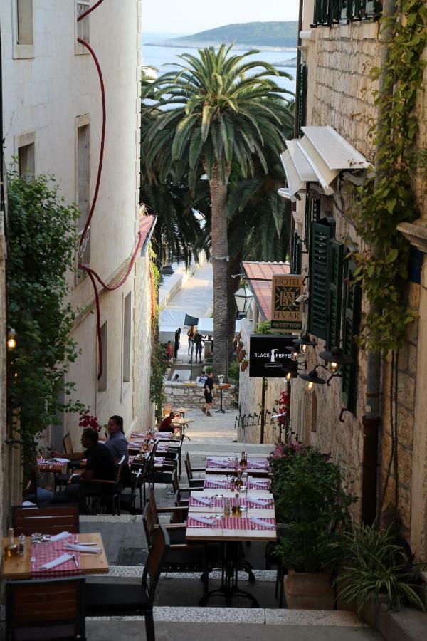 Apartments Sunset Hvar Town Esterno foto